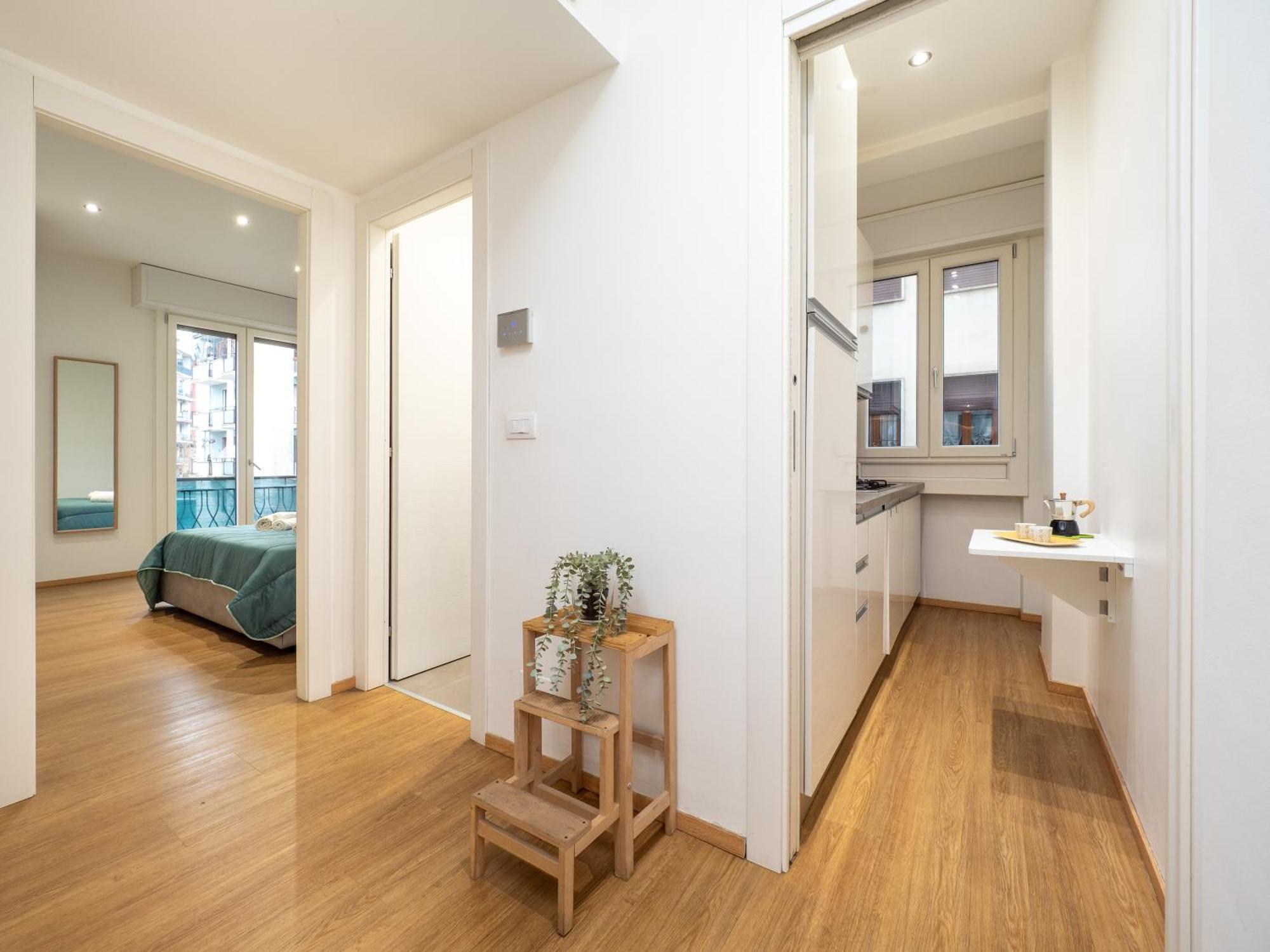 Milano 5 Guests - Modern Apt With Balcony Exterior foto