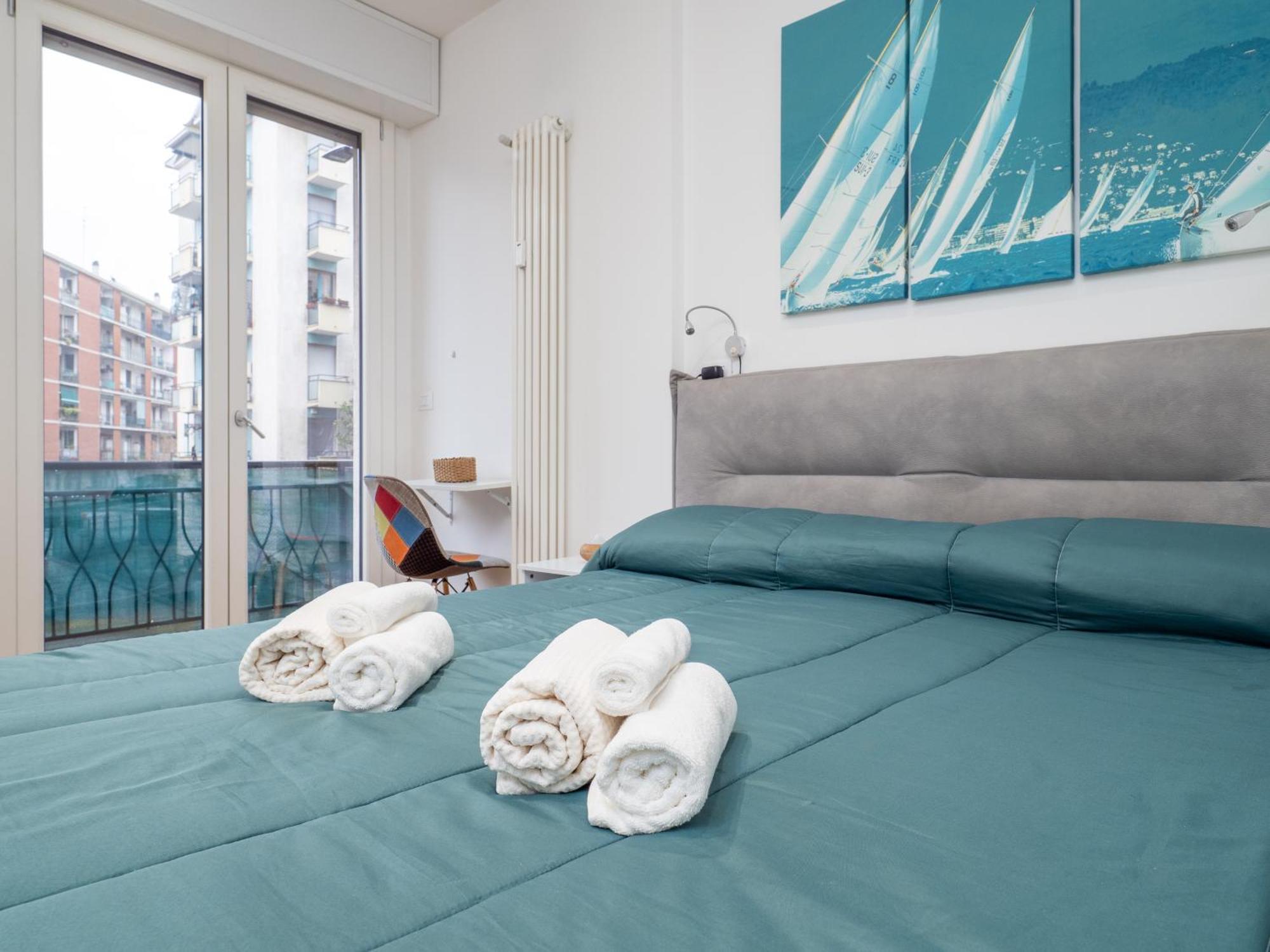 Milano 5 Guests - Modern Apt With Balcony Exterior foto